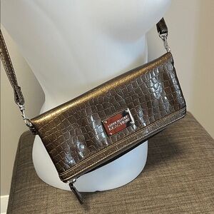 Kenneth Cole Reaction Metallic Clutch